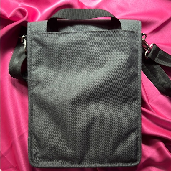 Message me. - Picture 6 of 9